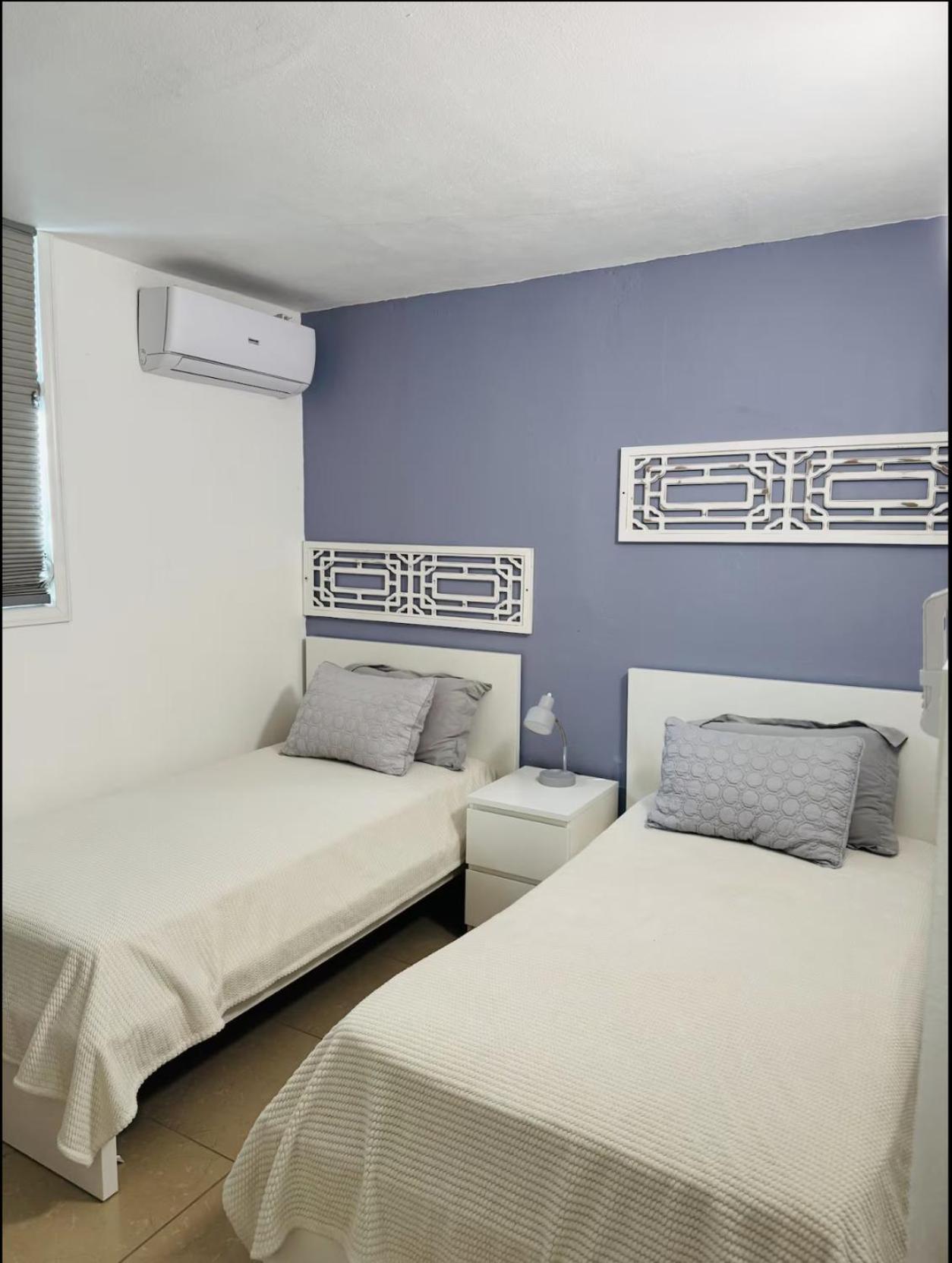 Hollywood Apartments Yabucoa Kültér fotó